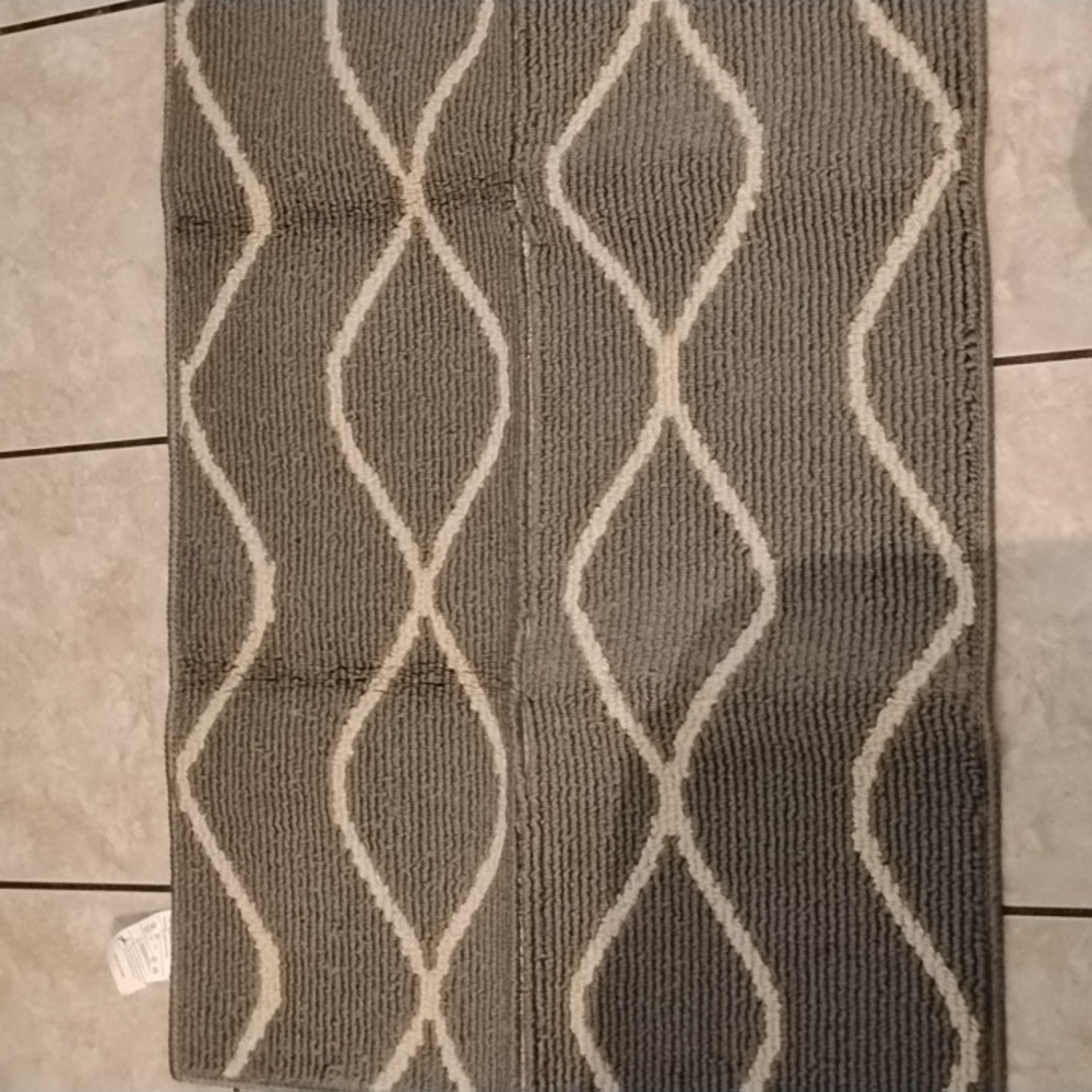 Wave Pattern Gray Dog Training Mat